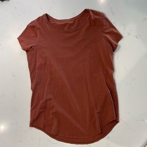 Lululemon short sleeve tee